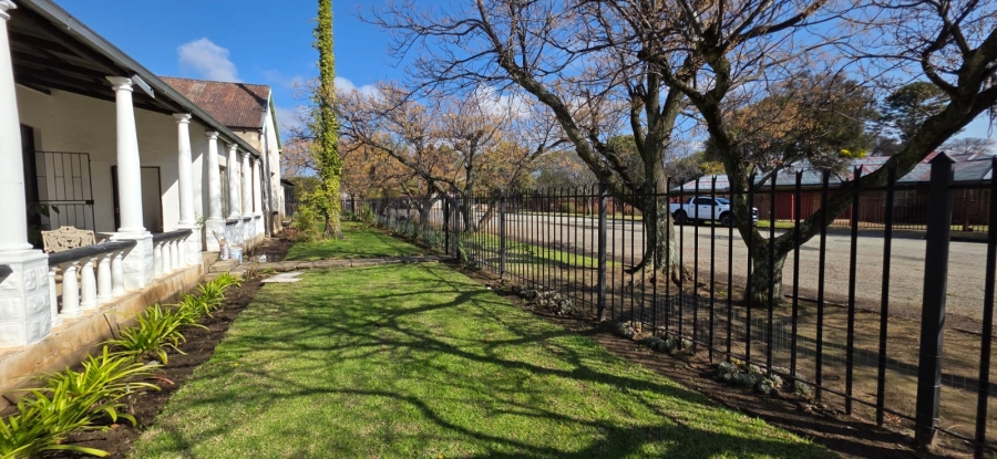 7 Bedroom Property for Sale in Steynsrus Free State